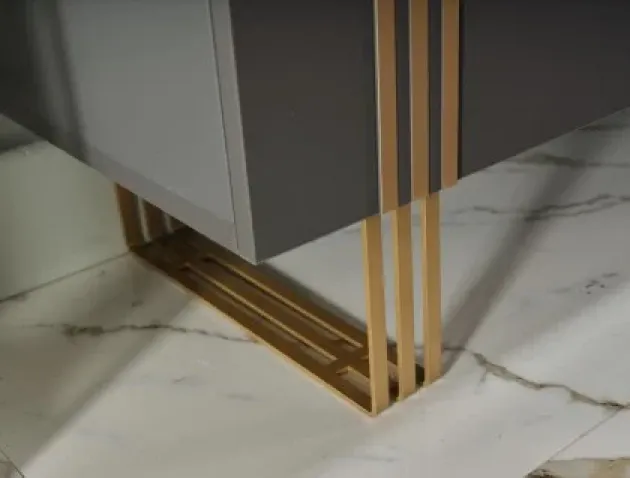 Carlino Buffet Table1